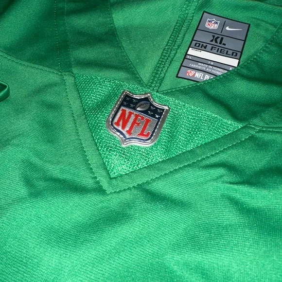 Philadelphia Eagles Green NFL Jersey - Picture 5 of 9